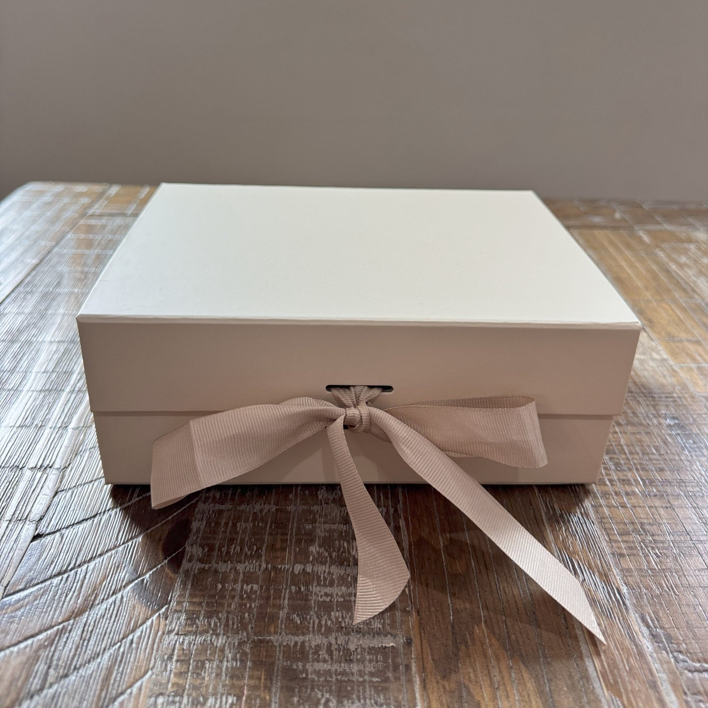 Wildroot Honey — The Signature Gift Box | Small-Batch Honey + Honey Dipper | Ready to Gift